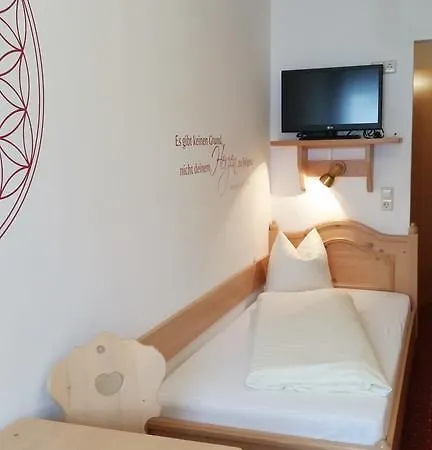 Das Wismeyer - Skihotel An Der Plattenkarbahn Obertauern Room photo
