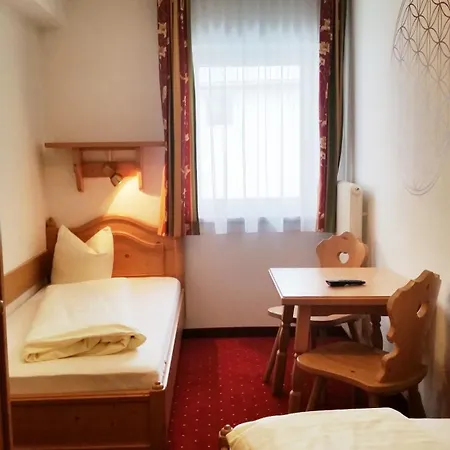 Das Wismeyer - Skihotel An Der Plattenkarbahn Obertauern Room photo